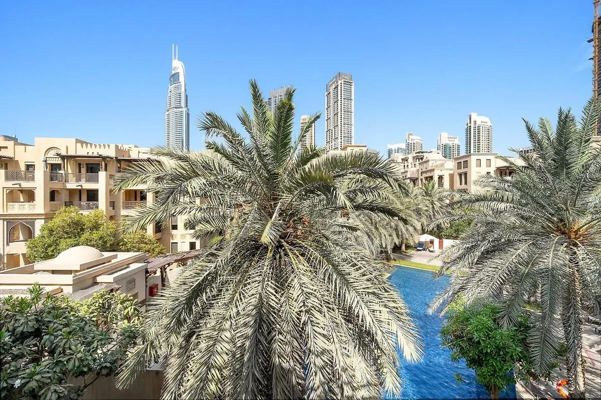 First Class 2Br Charming Old Town Retreat Dubai