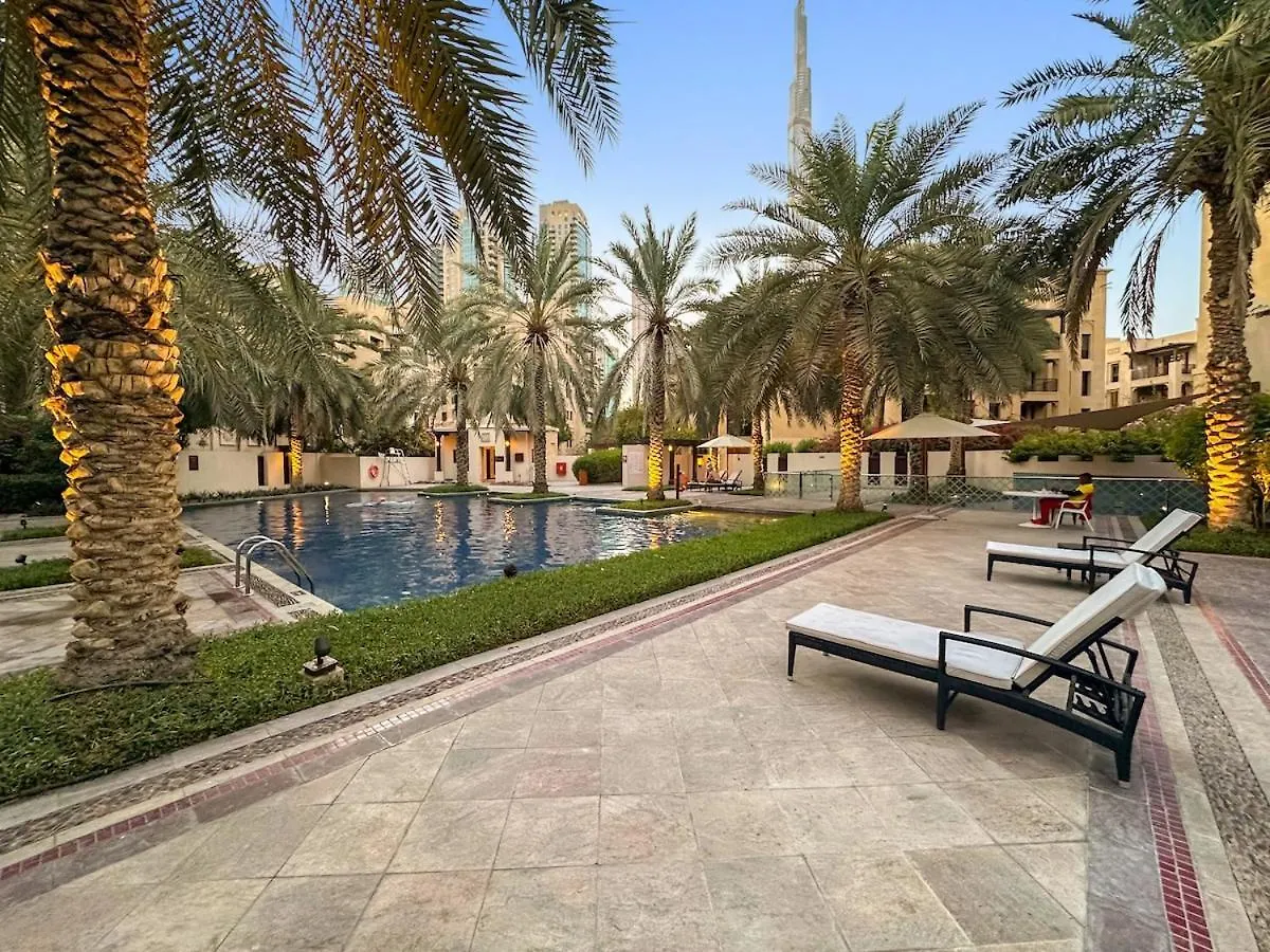 First Class 2Br Charming Old Town Retreat Dubai Apartment