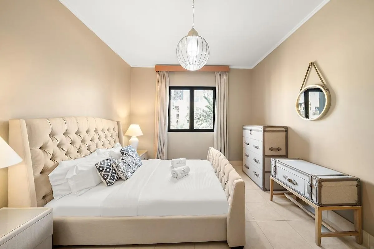 First Class 2Br Charming Old Town Retreat Dubai
